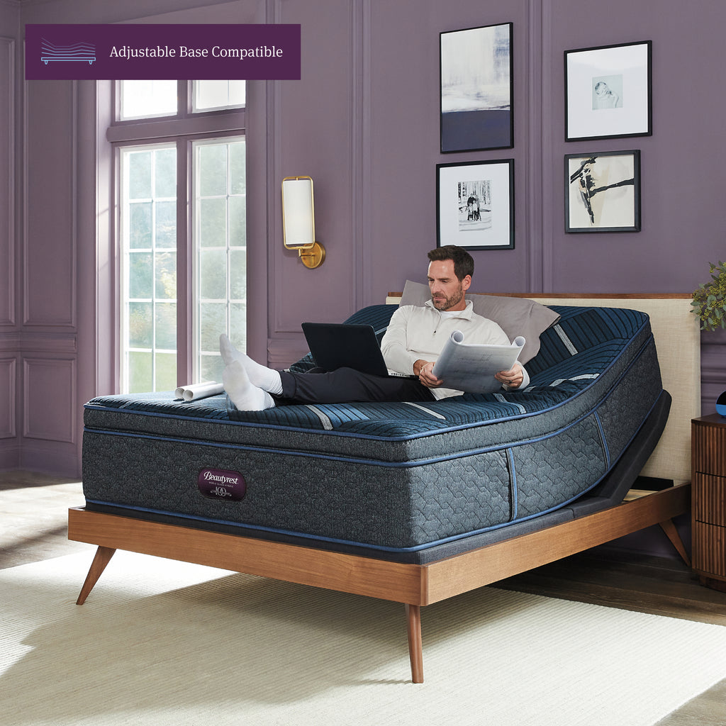 Beautyrest World Class Level Four Hybrid Firm Mattress